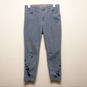 Old Navy Juniper Pants w/ Embroidered floral. 16.